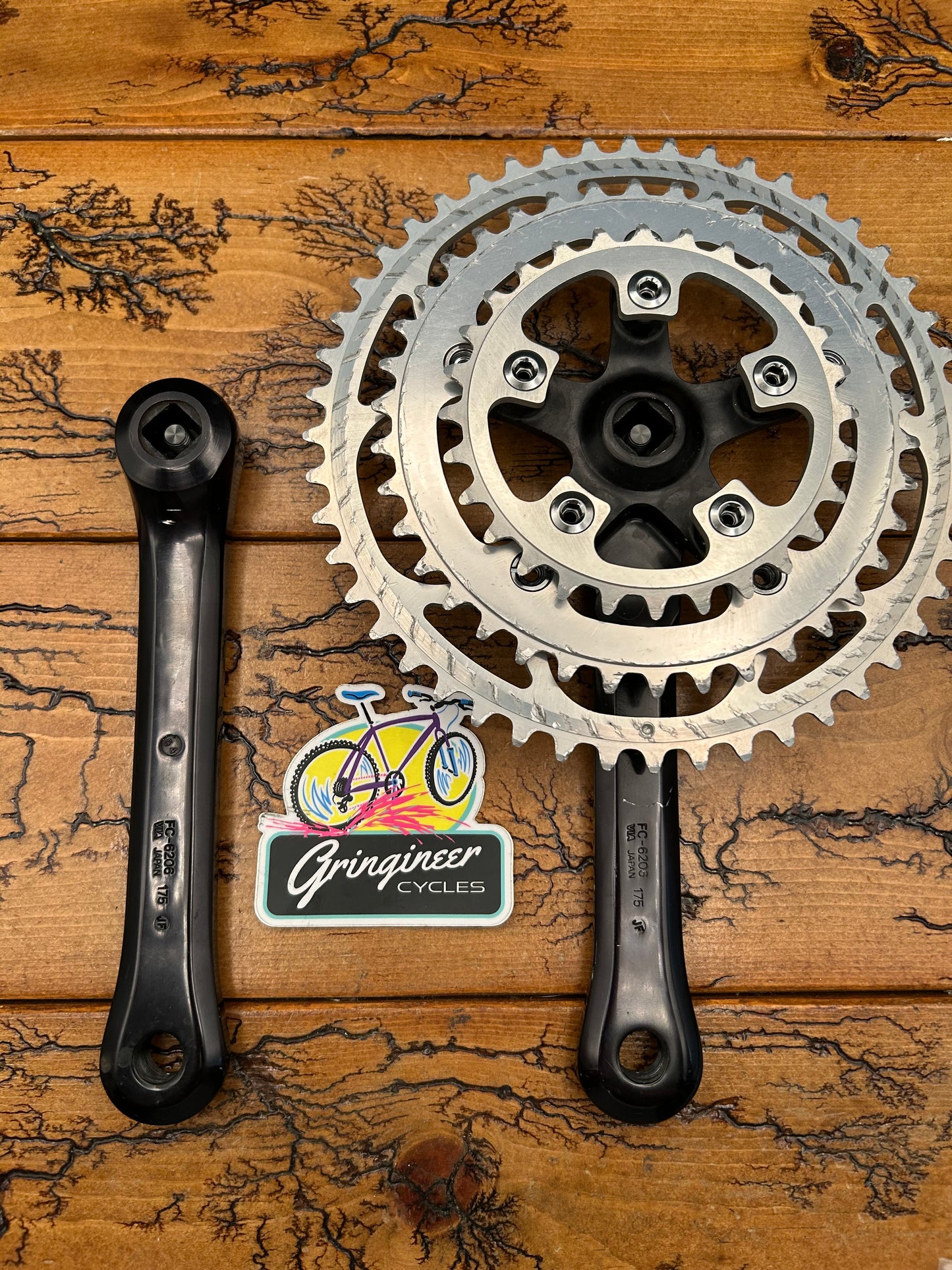 Shimano Deore XT M700 / 600 EX FC-6206 48/38/28 175mm Crankset