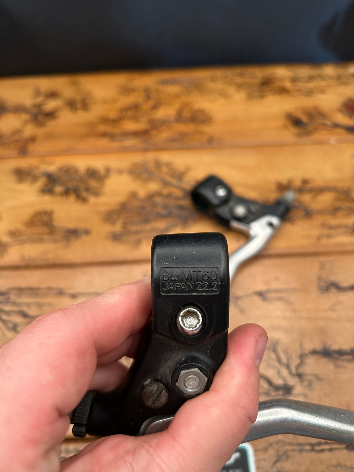 Shimano Deore BL-MT60 Brake Levers