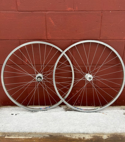 Weinmann Bontrager BCX 1 Hugi Compact 26 Inch Wheelset