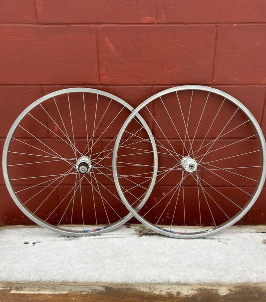 Weinmann Bontrager BCX 1 Hugi Compact 26 Inch Wheelset