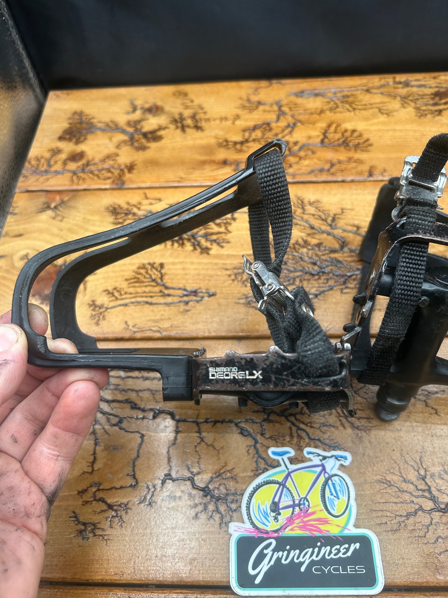Shimano Deore LX PD-M550 Pedals With Plastic Toe Cages