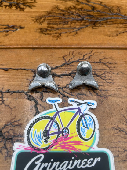 Suntour Straddle Cable Hangers
