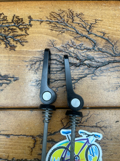 Ringle Black Holey Cam Twist Quick Release Skewer Set