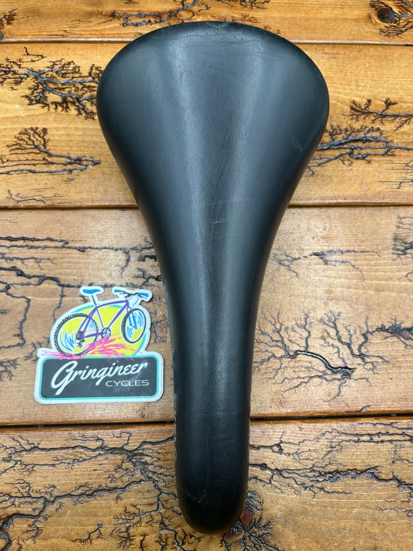 Velo 258 Titanium Rail Saddle