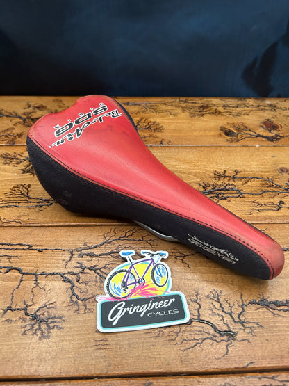 SDG Bel Air Black and Red Titanium Rails Saddle