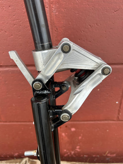 Amp Research F1 1 Inch Threaded Suspension Fork