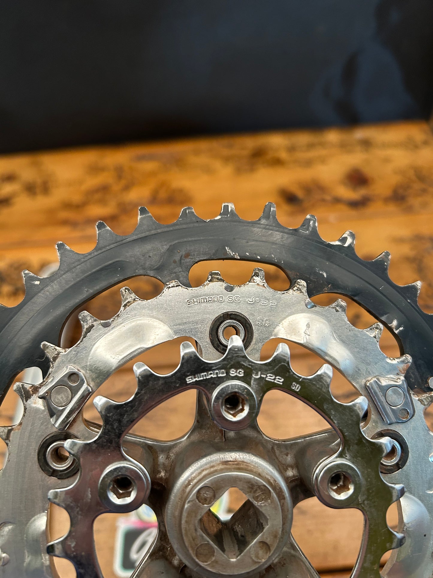 Shimano Deore LX FC-M563 42/32/22 175mm Crankset