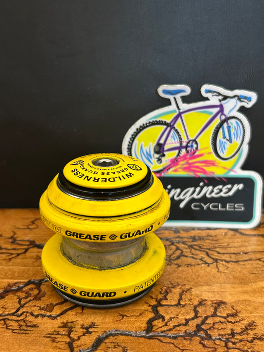 WTB Momentum Grease Guard Yellow 1 1/8 Inch Threadless Headset