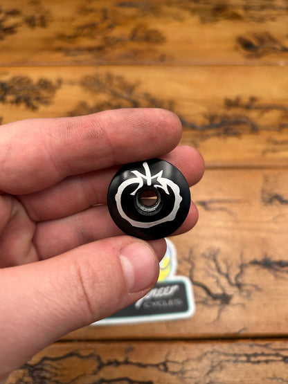 Schwinn Homegrown Black Tomato Top Cap and Bolt