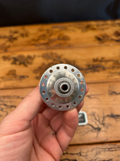 Ringle Super Bubba 32 Hole Silver Front Hub