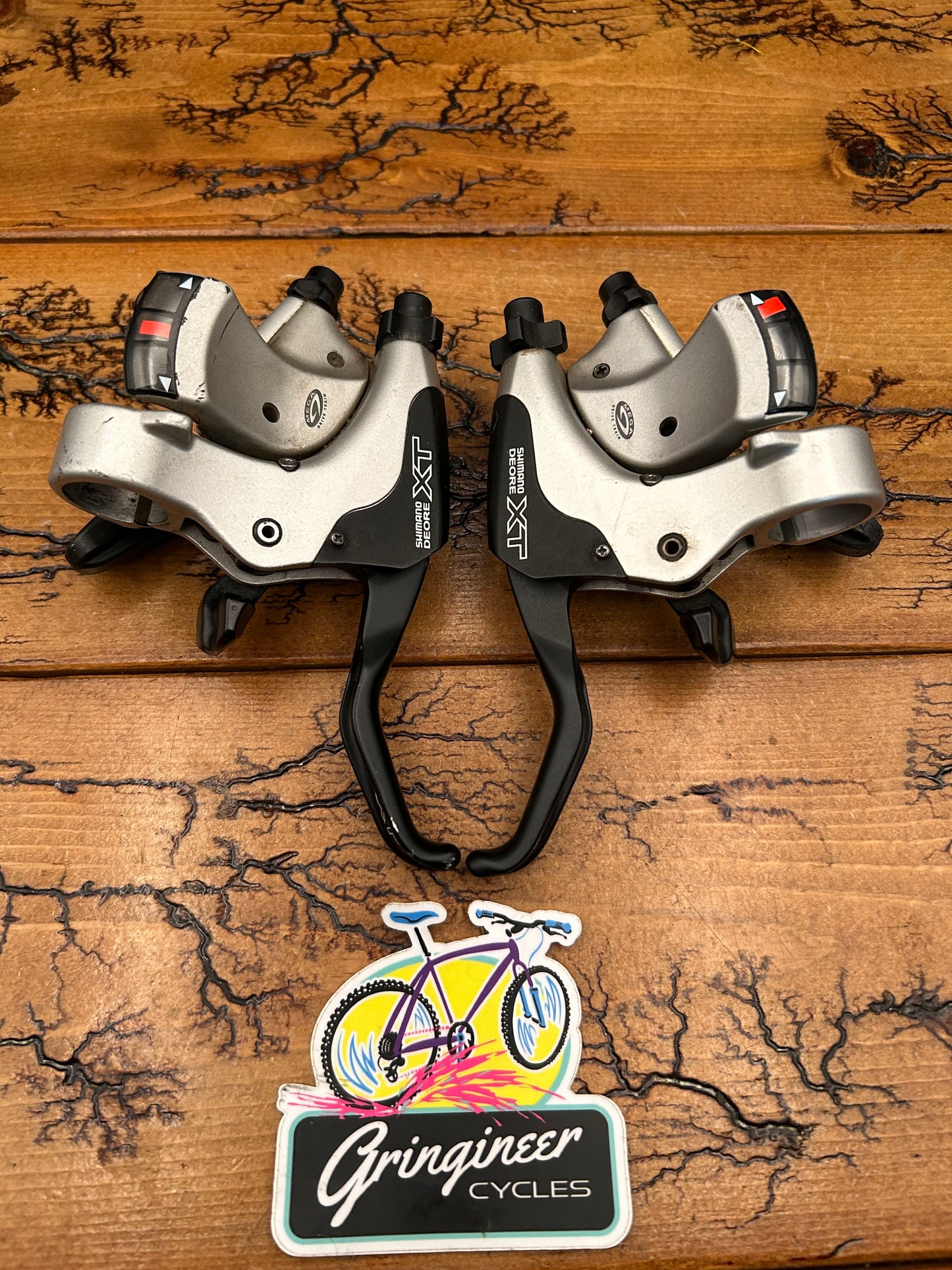Shimano Deore XT ST-M750 9x3 Shifter / Brake Levers Set