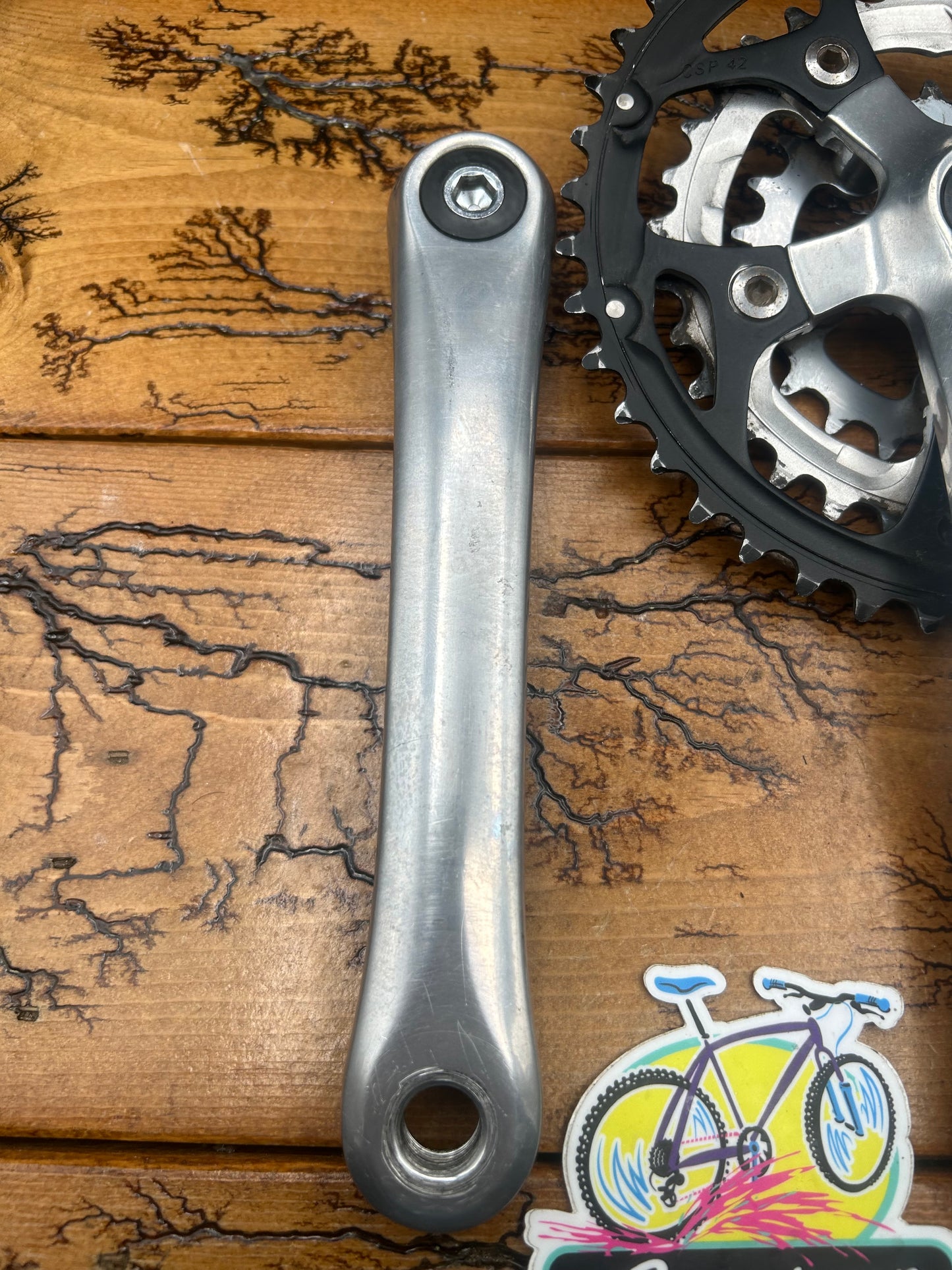 Sugino Impel 42/32/22 175mm Square Taper Crankset