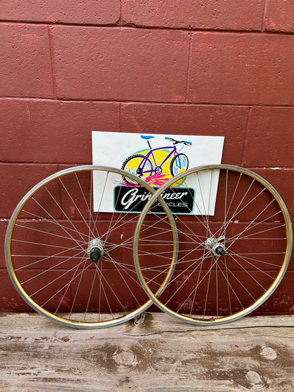 Sunrims CR17A Gold Rims Shimano Deore XT M737 / M738 26 Inch Wheelset