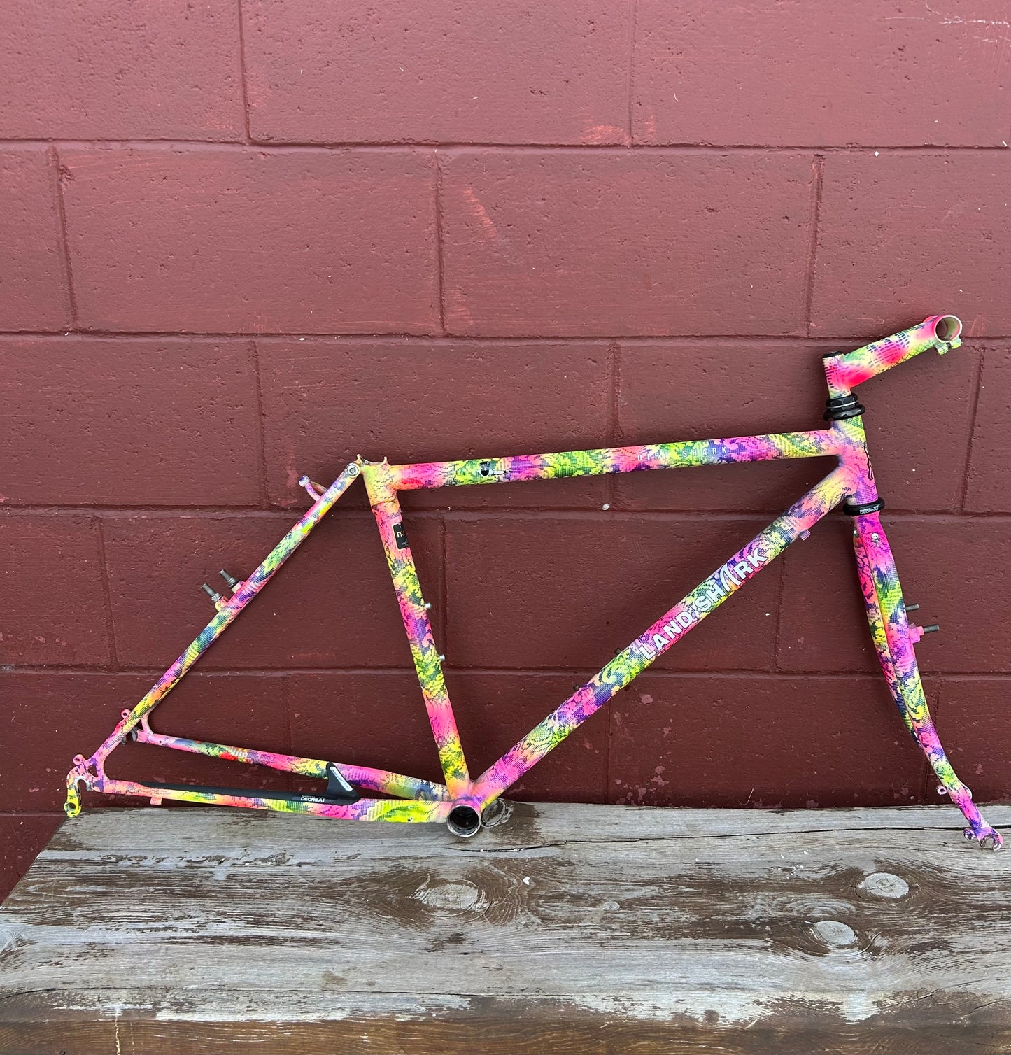 16.5" Parkpre Fake Land Shark Dirt Shark Frameset