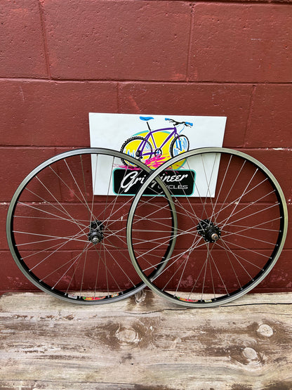 Salsa Cycles Semi / Delgado Surly 1x1 26" Single Speed Wheelset