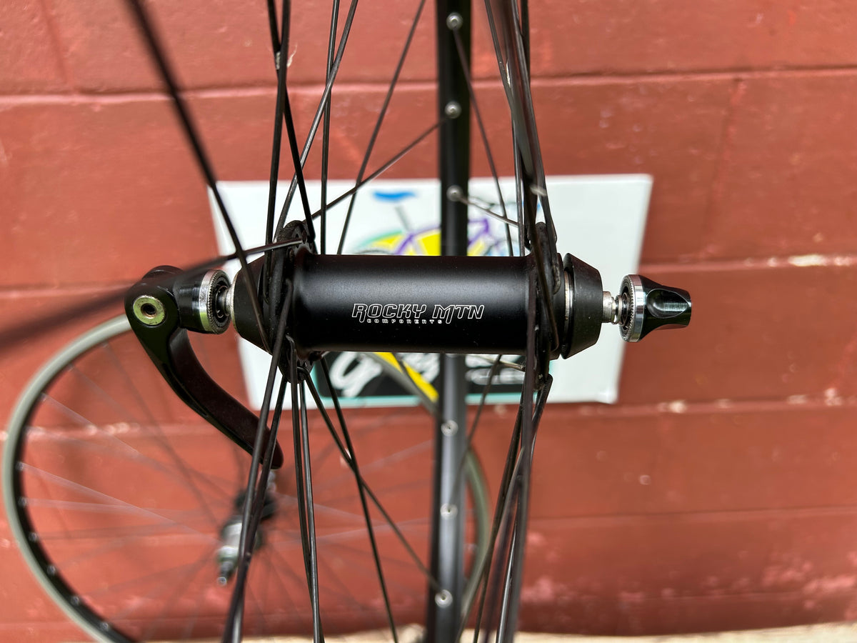 Mavic Rocky Mountain 26" QR Rim Brake Wheelset