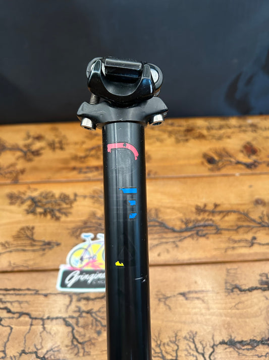 Dean 26.8mm x 400mm Black Seatpost