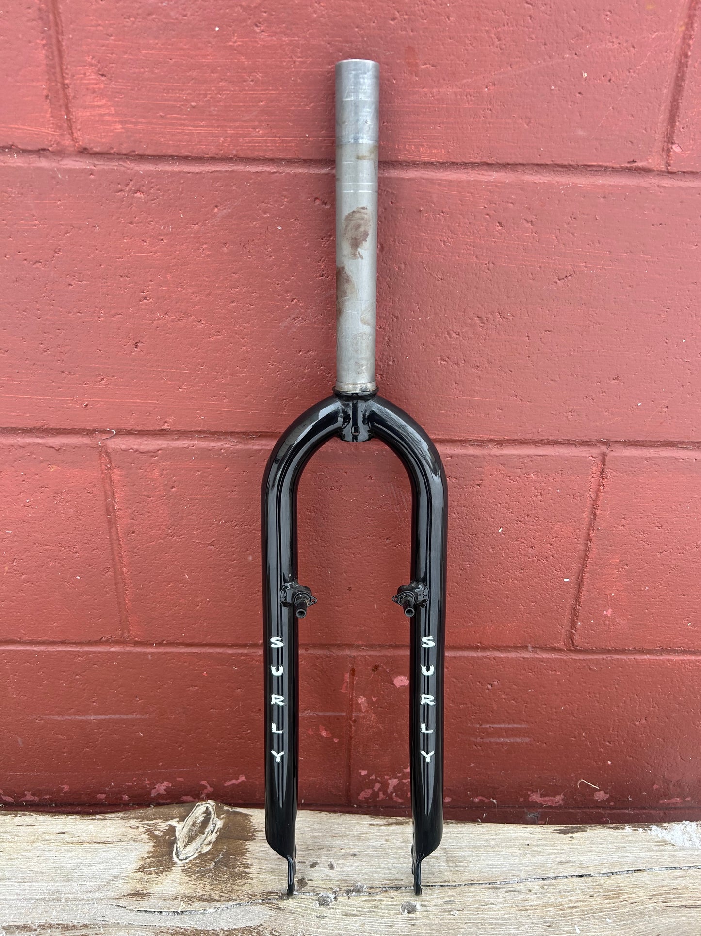 Surly 1 1/8 Threadless 26 Inch Black Chromoly Fork