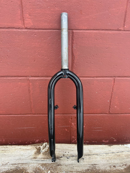 Surly 1 1/8 Threadless 26 Inch Black Chromoly Fork