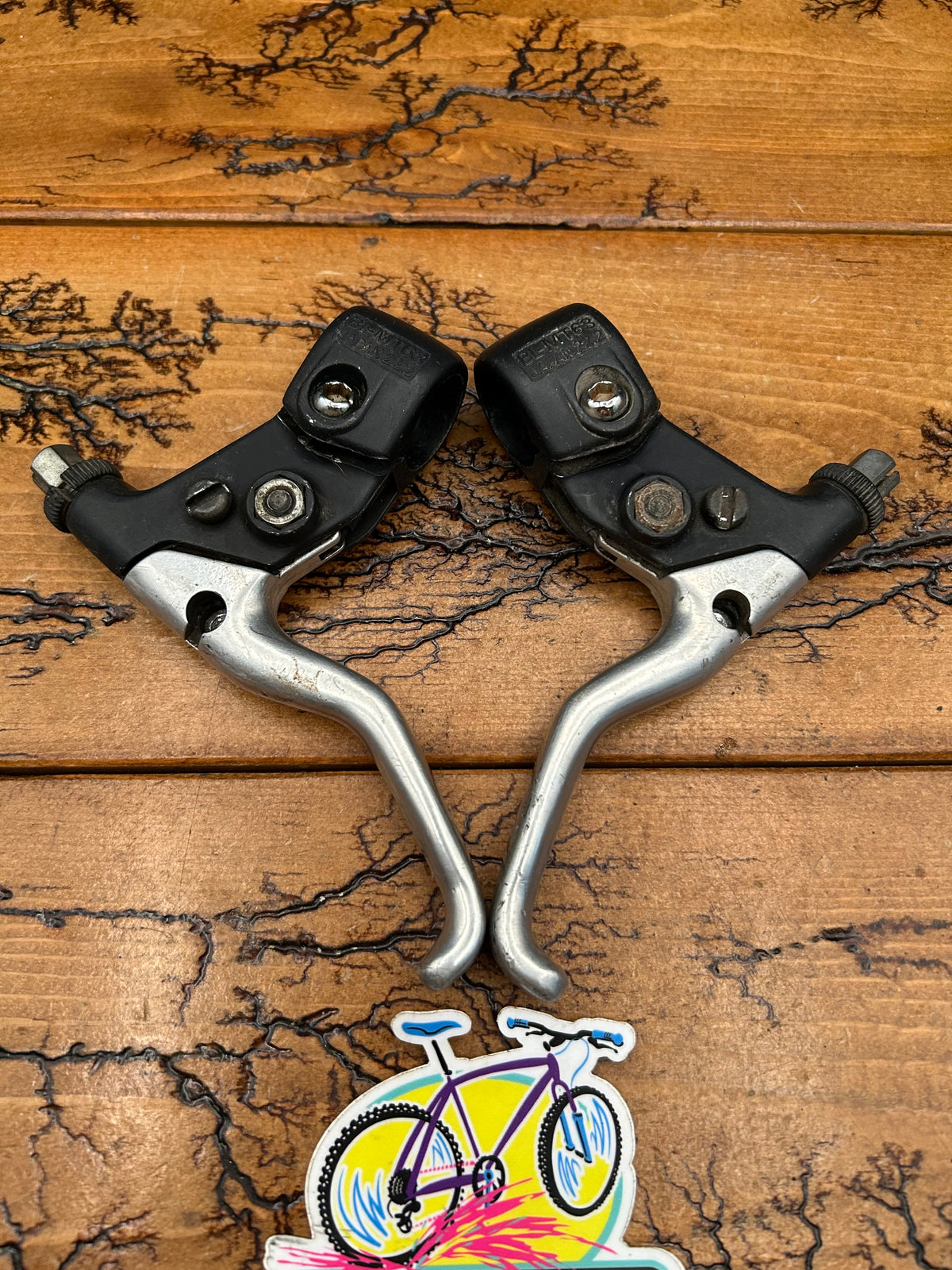 Shimano Deore DX BL-MT63 Brake Levers
