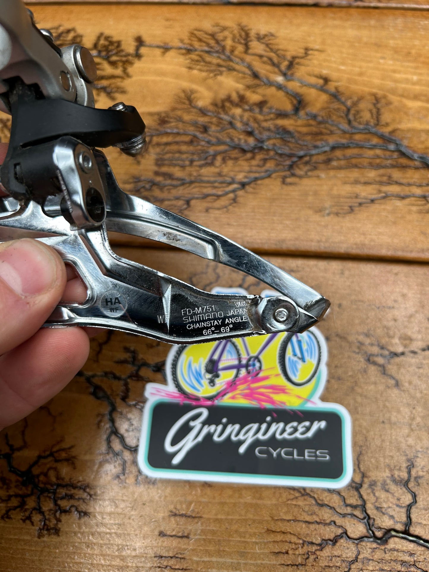 Shimano Deore XT FD-M751 28.6mm Top Pull Front Derailleur