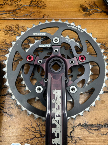 Raceface Turbine Forged Black (Faded) 44/32/22 175mm Square Taper Crankset
