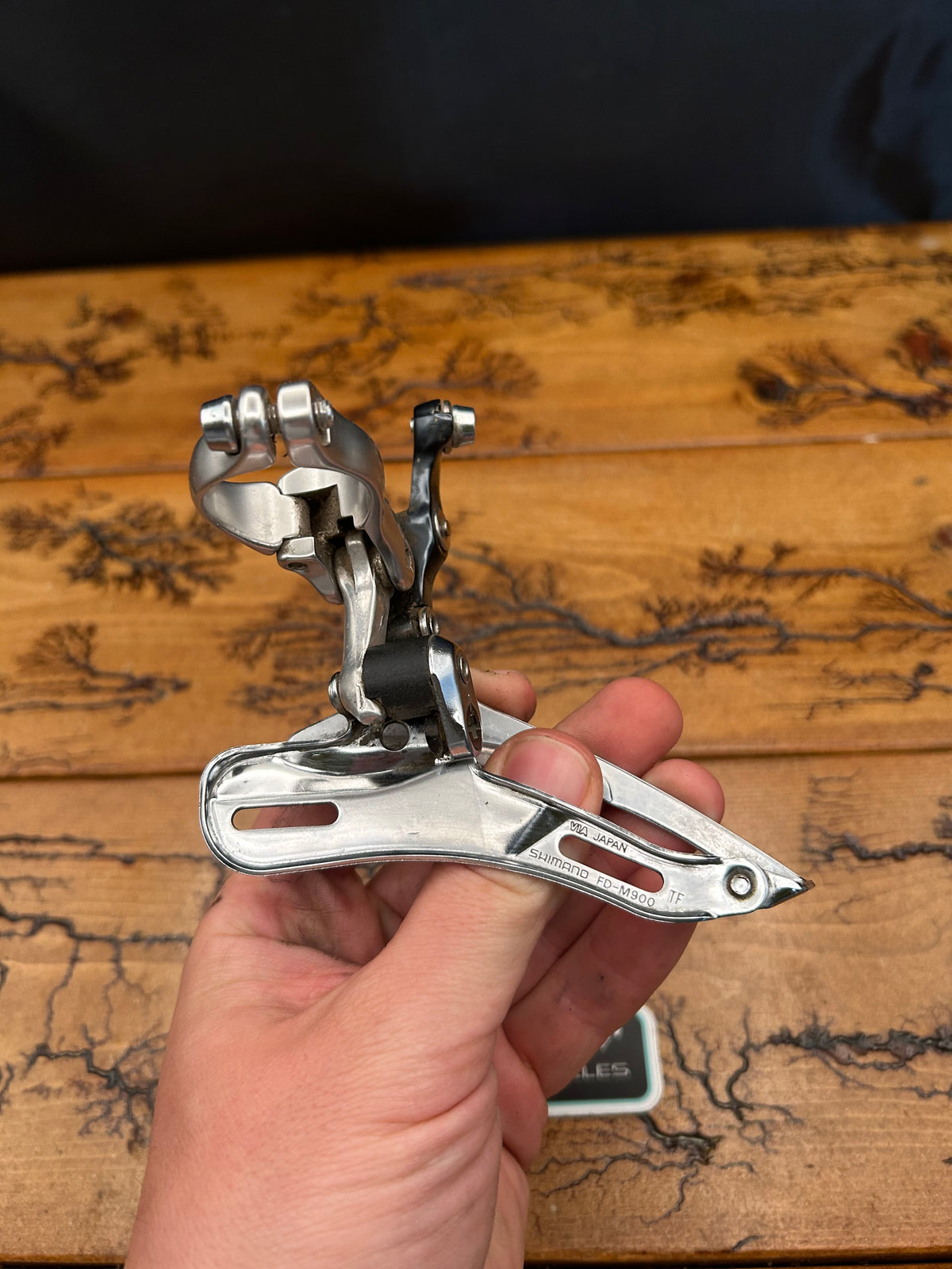 Shimano XTR FD-M900 28.6mm Bottom Pull Front Derailleur