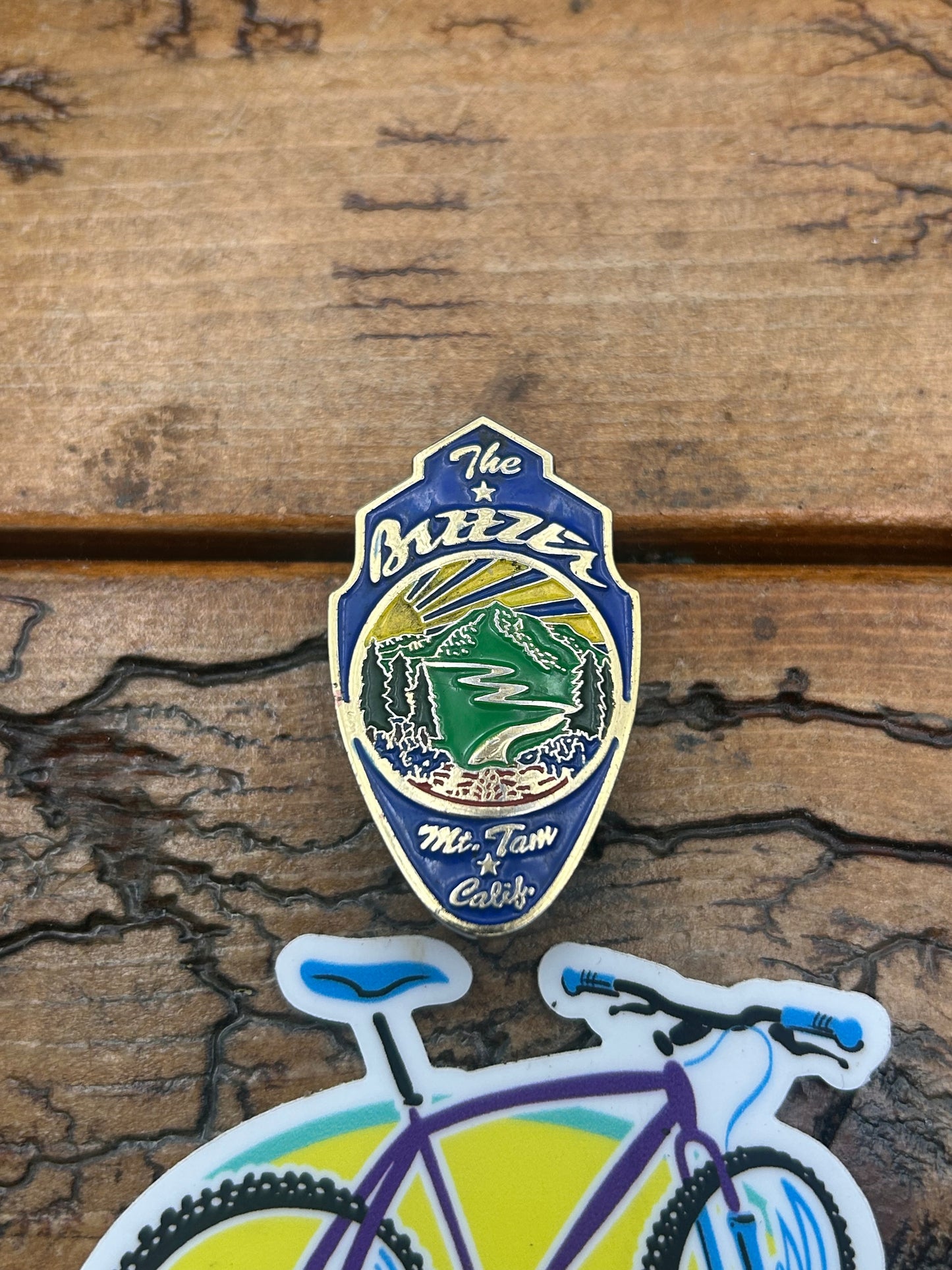 Breezer Headbadge Lapel Pin