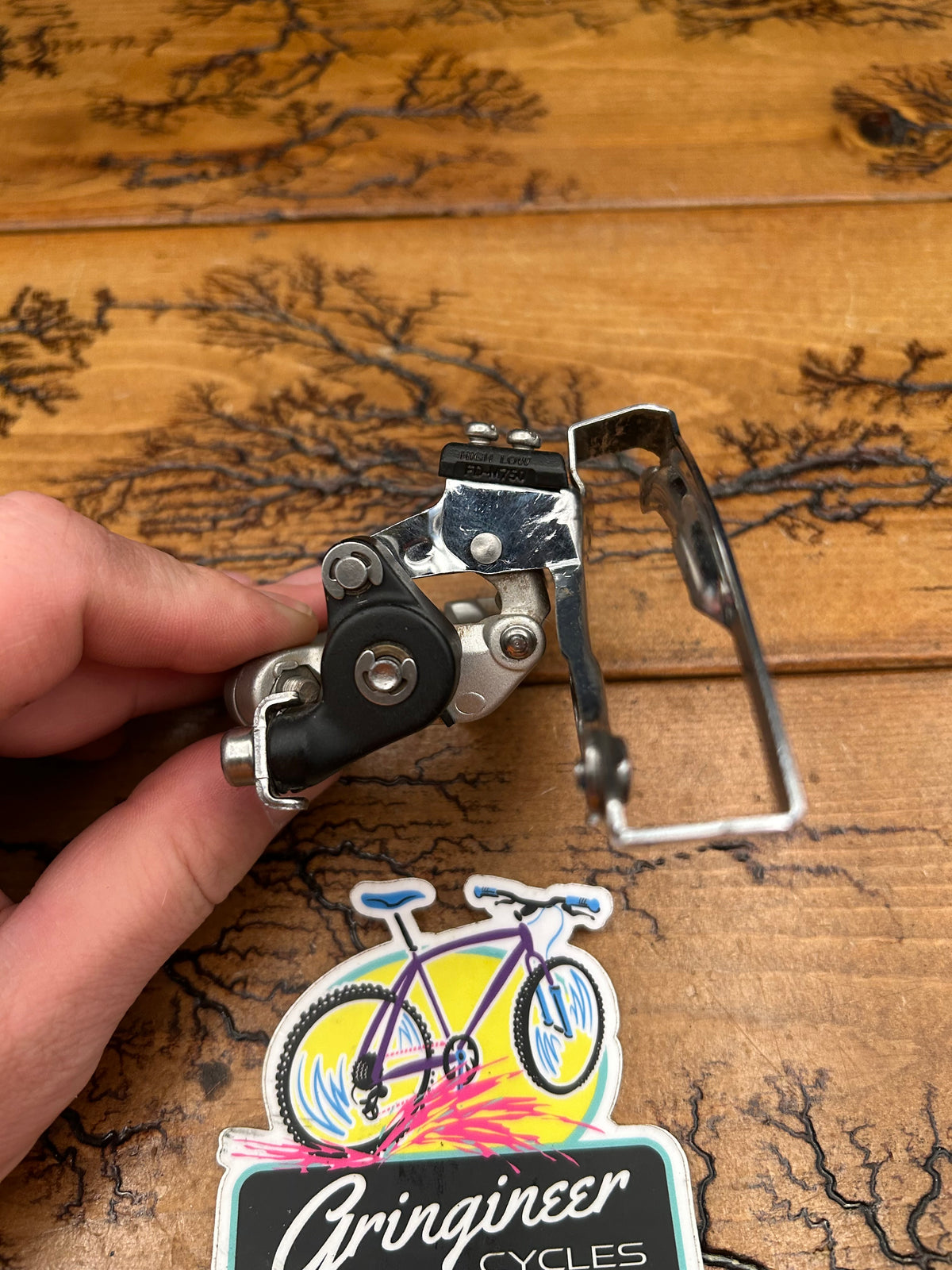 Shimano Deore XT FD-M750 31.8mm Top Pull Front Derailleur