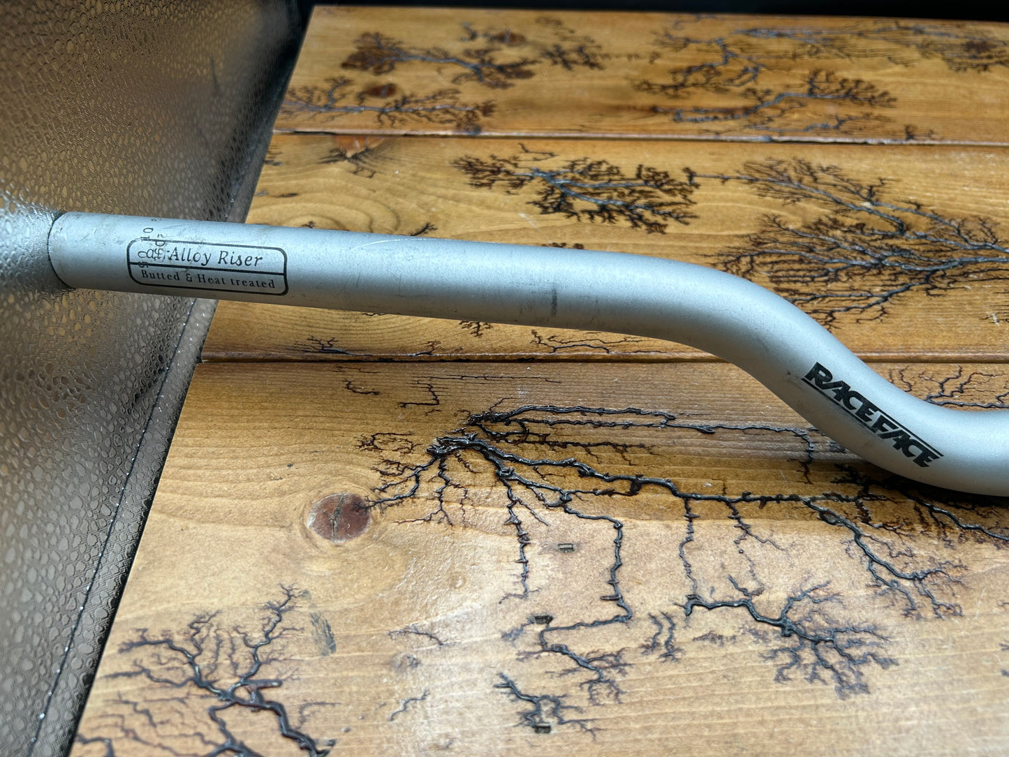 Raceface 615mm 25.4mm Air Alloy Silver Riser Handlebar