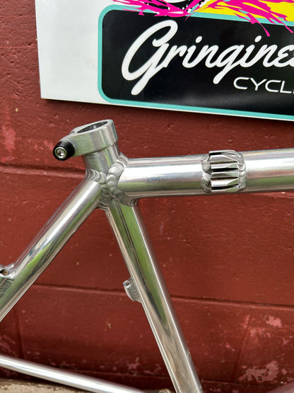 18" American Comp Lite Frame