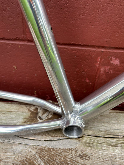 18" American Comp Lite Frame