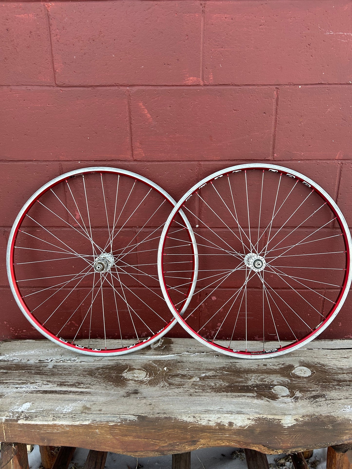 Sun Rims Red Anodized CR17A Coda 900 26 Inch Wheelset