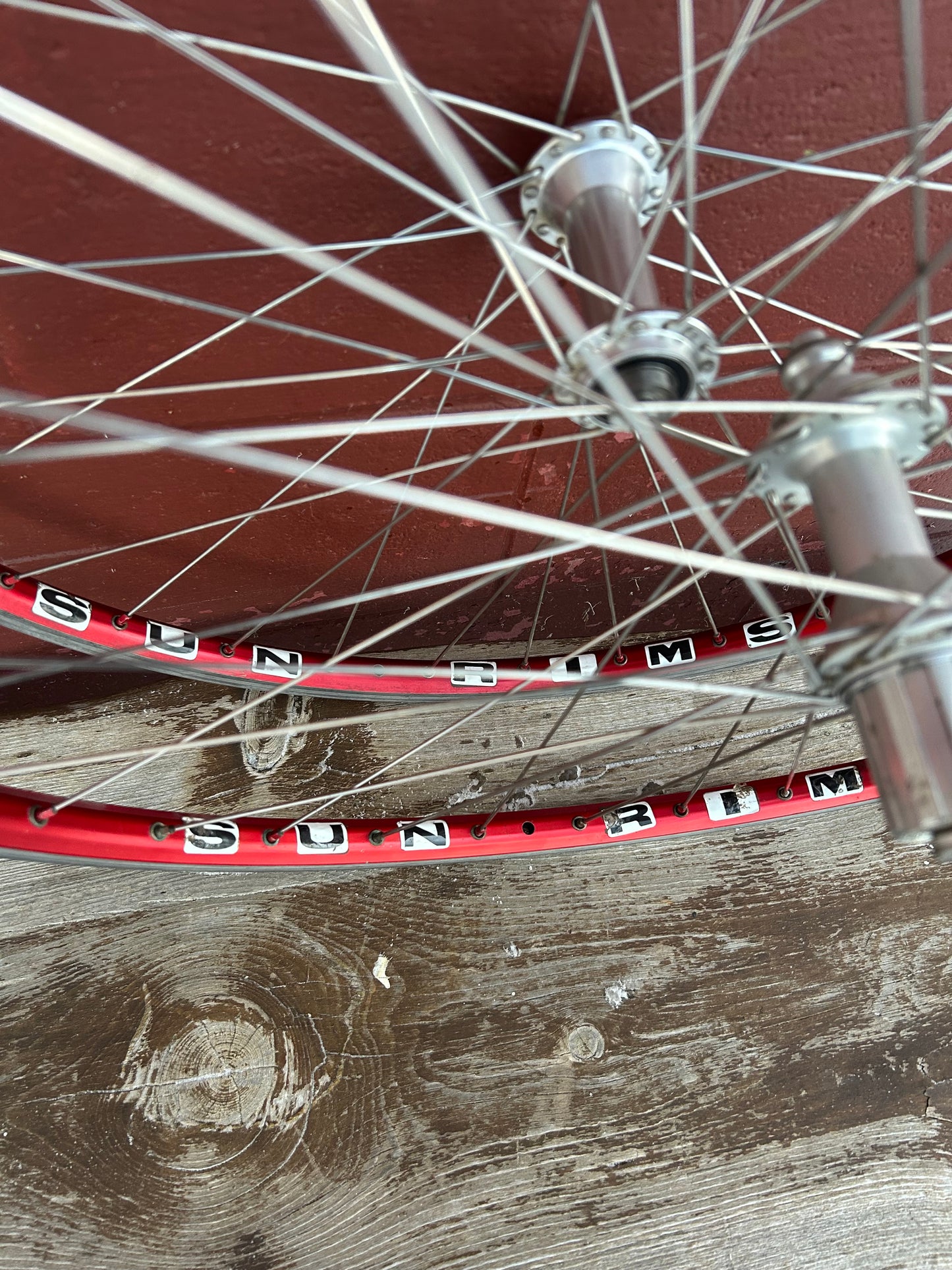 Sun Rims Red Anodized CR17A Coda 900 26 Inch Wheelset