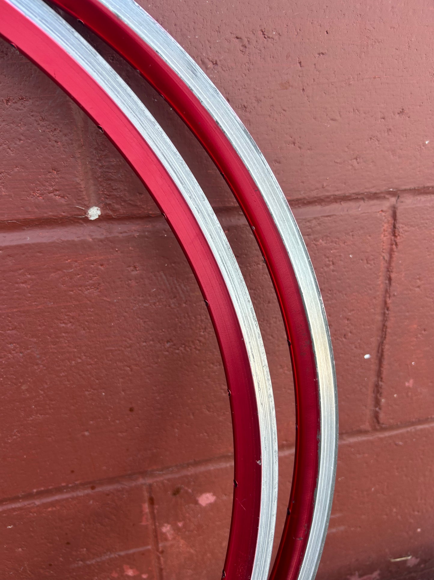 Velocity AeroHeat AT Red Anodized 26" 32 Hole Rims