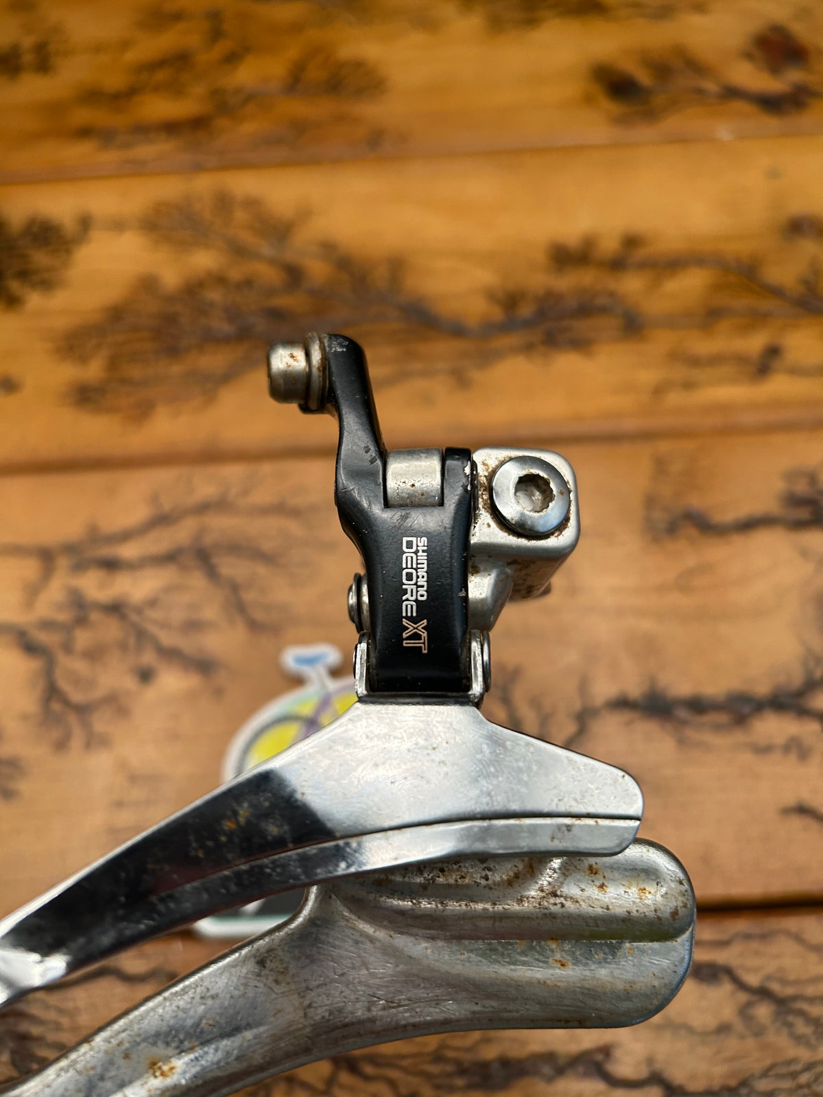 Shimano Deore XT FD-M735 31.8mm Bottom Pull Band Type Front Derailleur