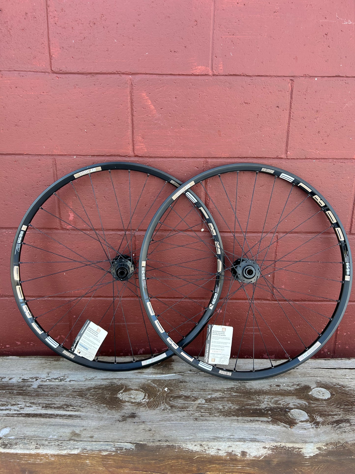 DT Swiss M1800 26" Disc Thru Axle Wheelset NOS