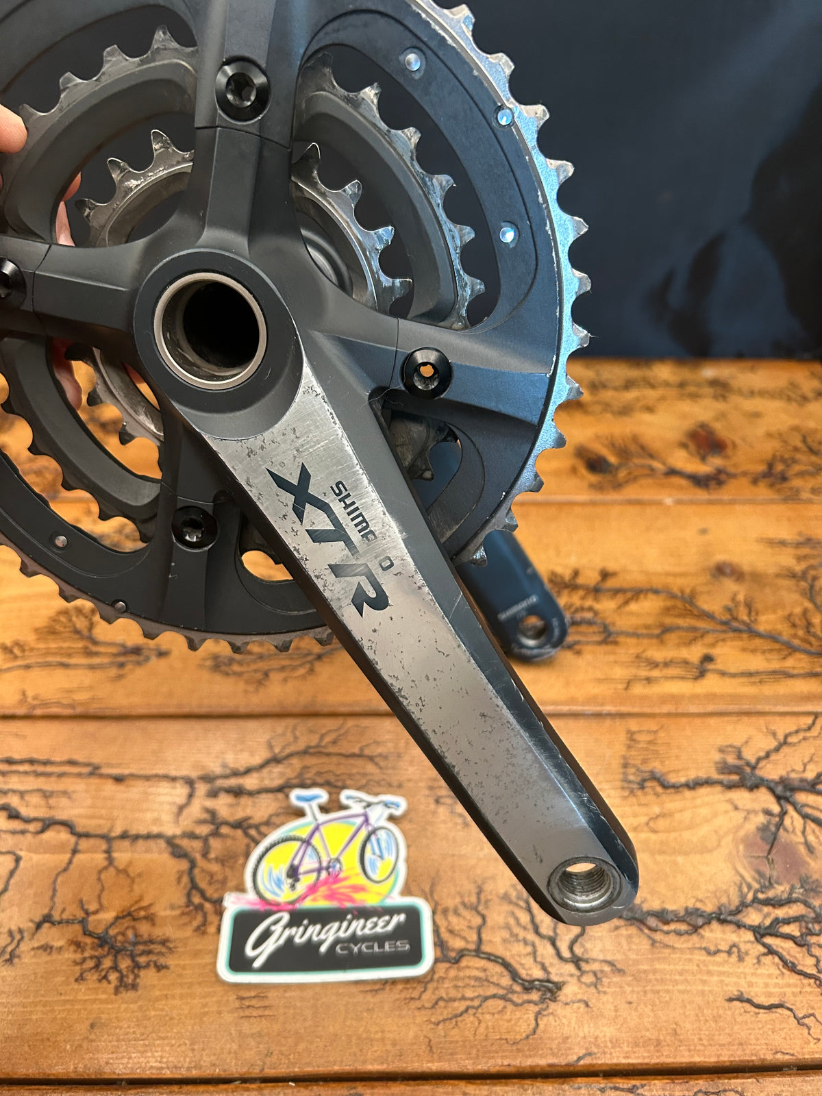 Shimano XTR FC-M970 44/32/22 HollowTech II Crankset With Bottom Bracket