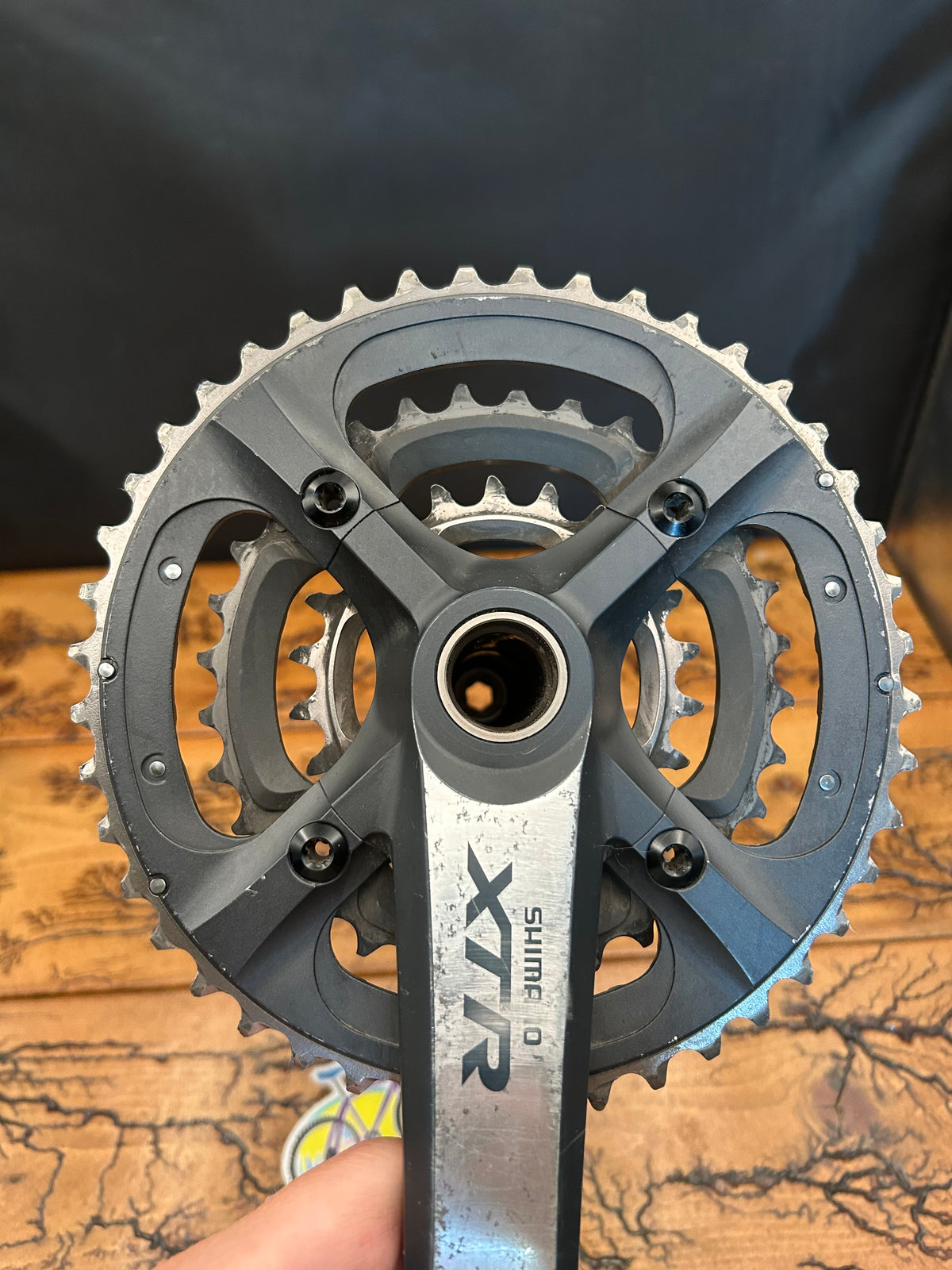 Shimano XTR FC-M970 44/32/22 HollowTech II Crankset With Bottom Bracket