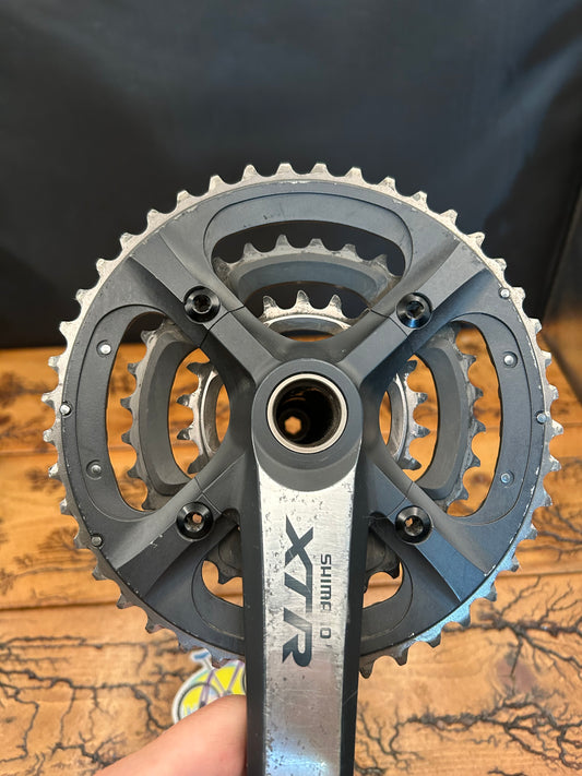 Shimano XTR FC-M970 44/32/22 HollowTech II Crankset With Bottom Bracket
