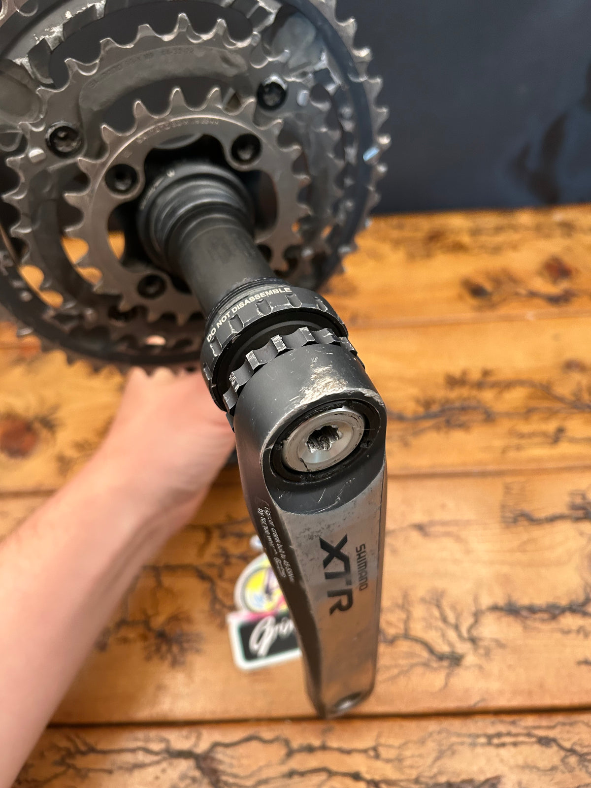 Shimano XTR FC-M970 44/32/22 HollowTech II Crankset With Bottom Bracket