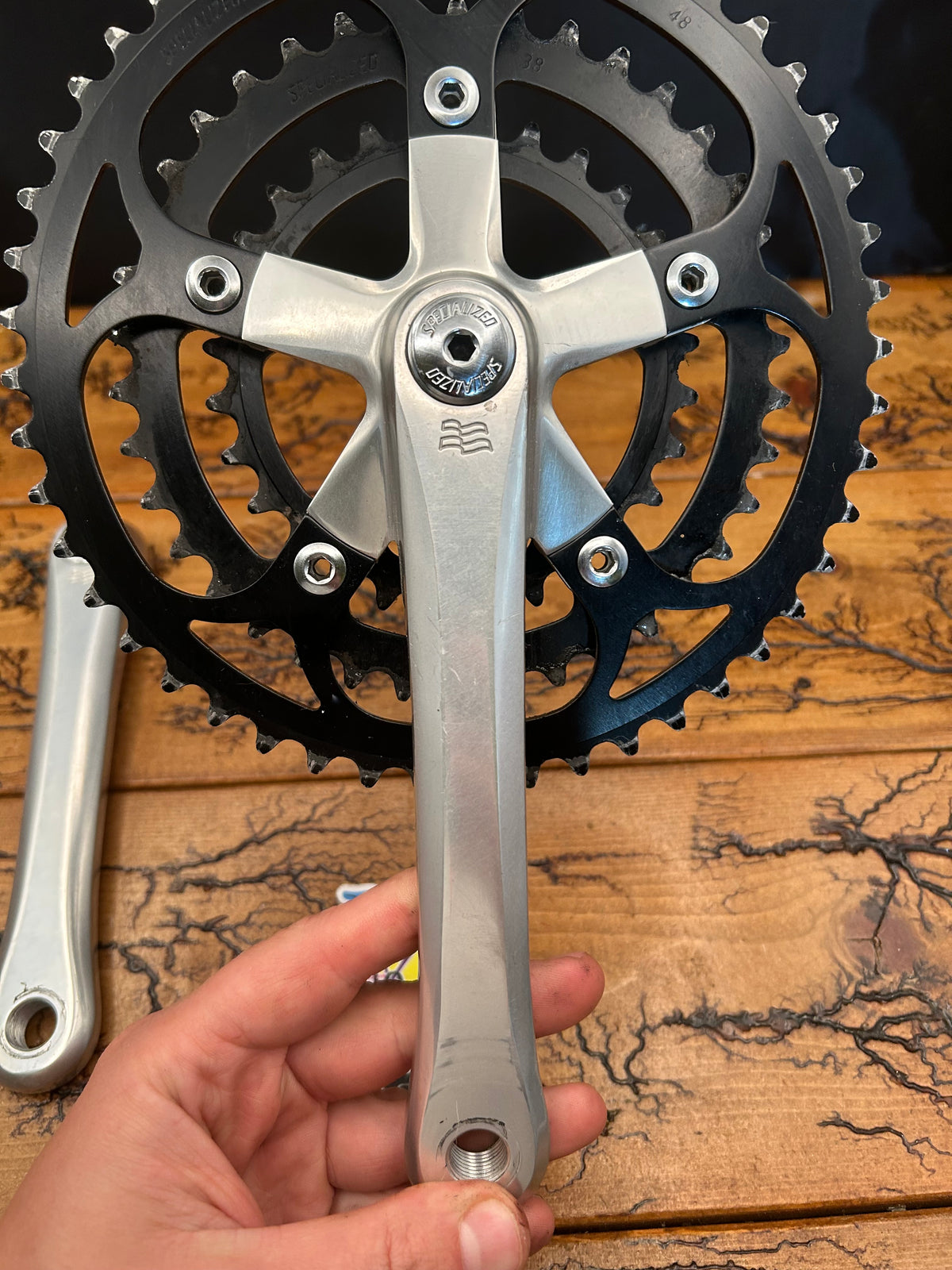 Specialized Flag 48/38/28 175mm Square Taper Crankset