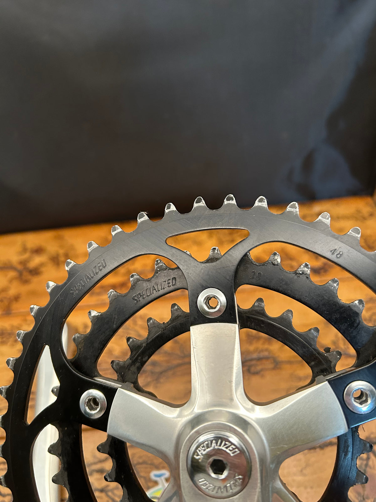 Specialized Flag 48/38/28 175mm Square Taper Crankset