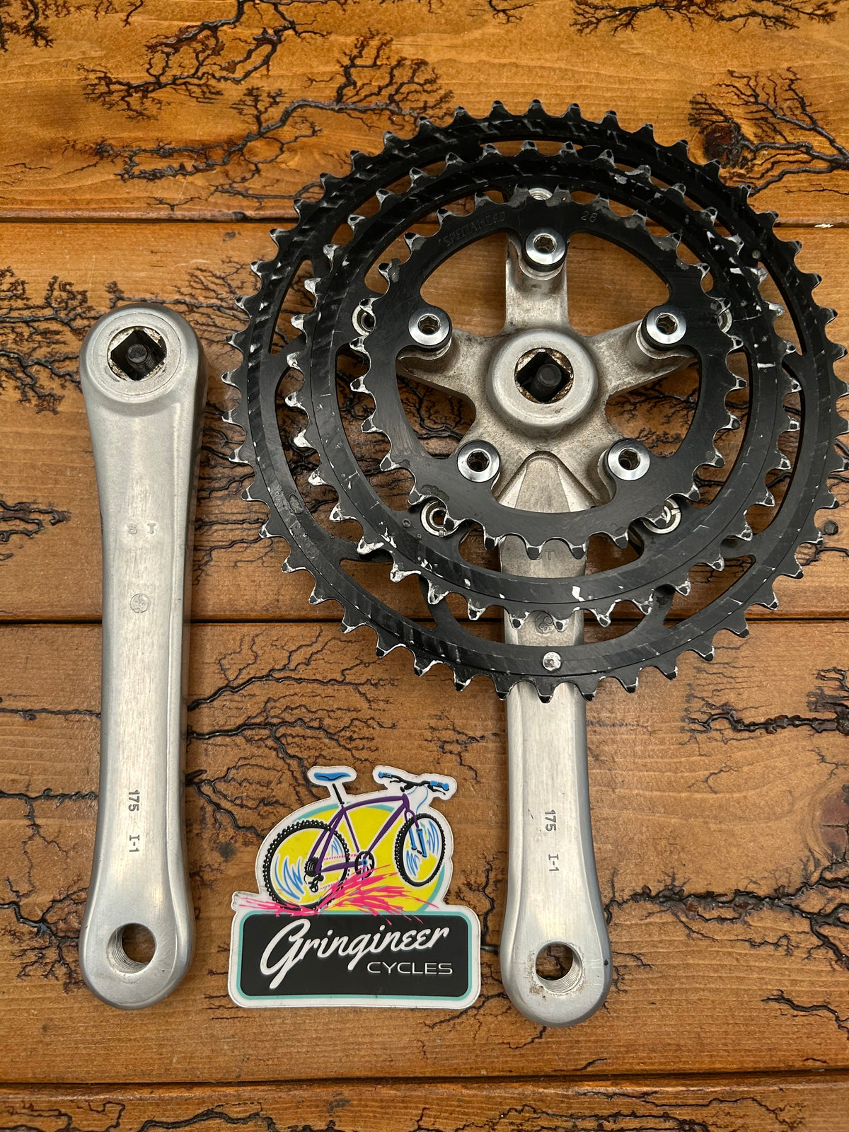 Specialized Flag 48/38/28 175mm Square Taper Crankset