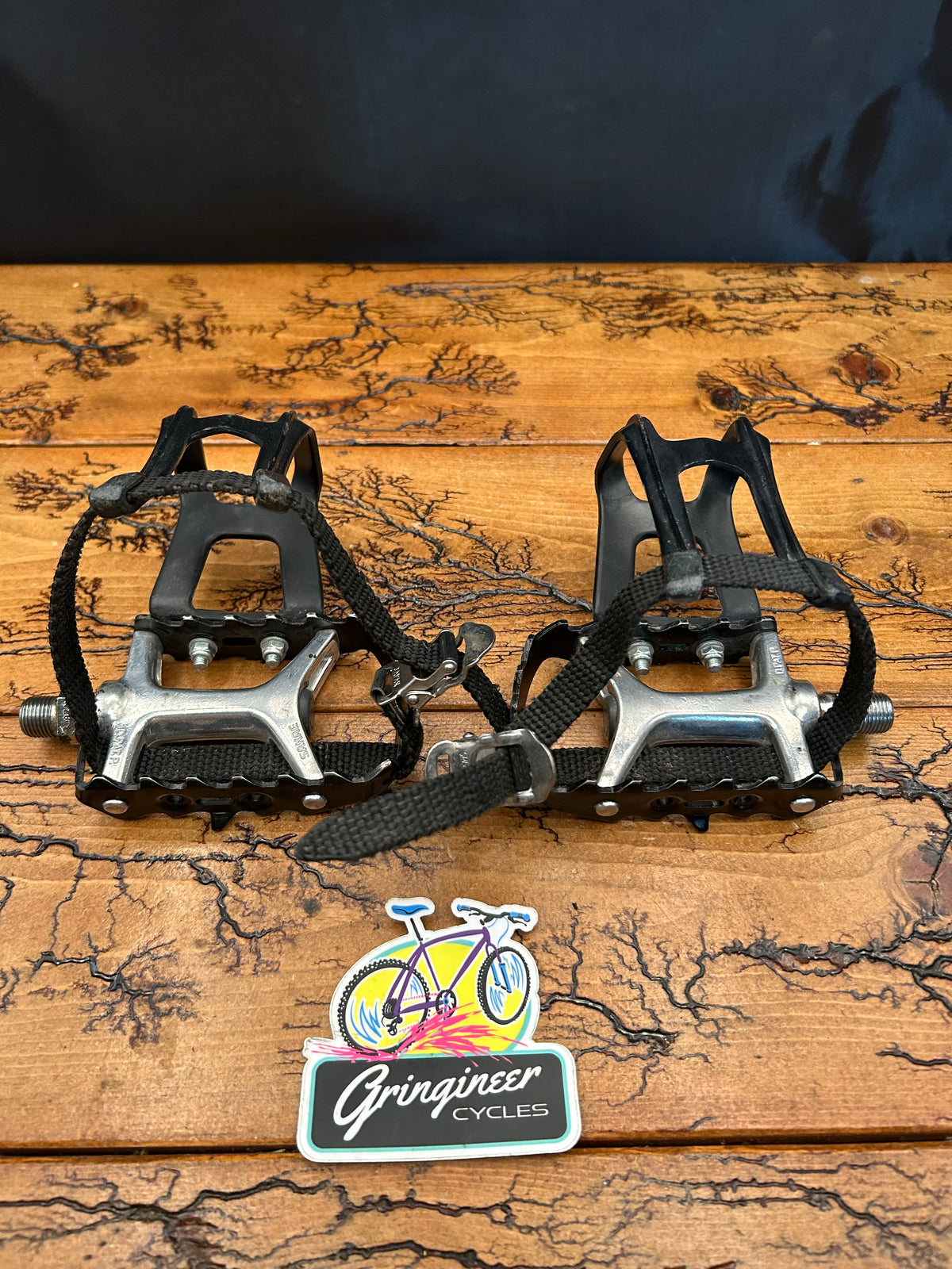 Sakae MTP-126 Pedals With Specialized Plastic Toe Cages And Straps