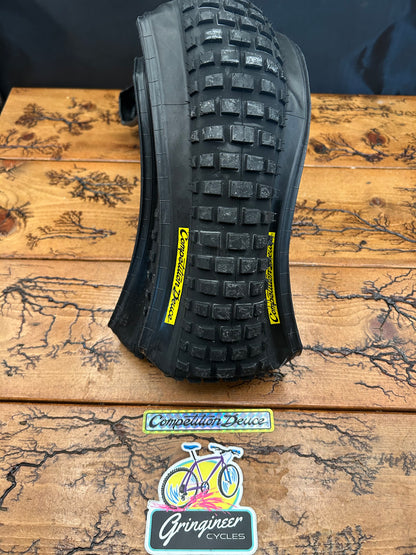 House Of Looptail Competition Deuce 26x2.125" Tire
