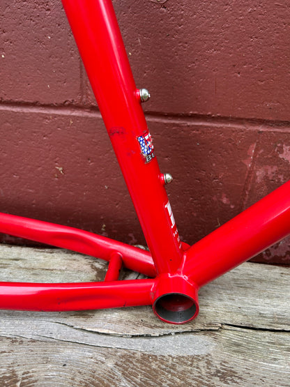 1999 19" Jamis Dragon 853 Steel Frame