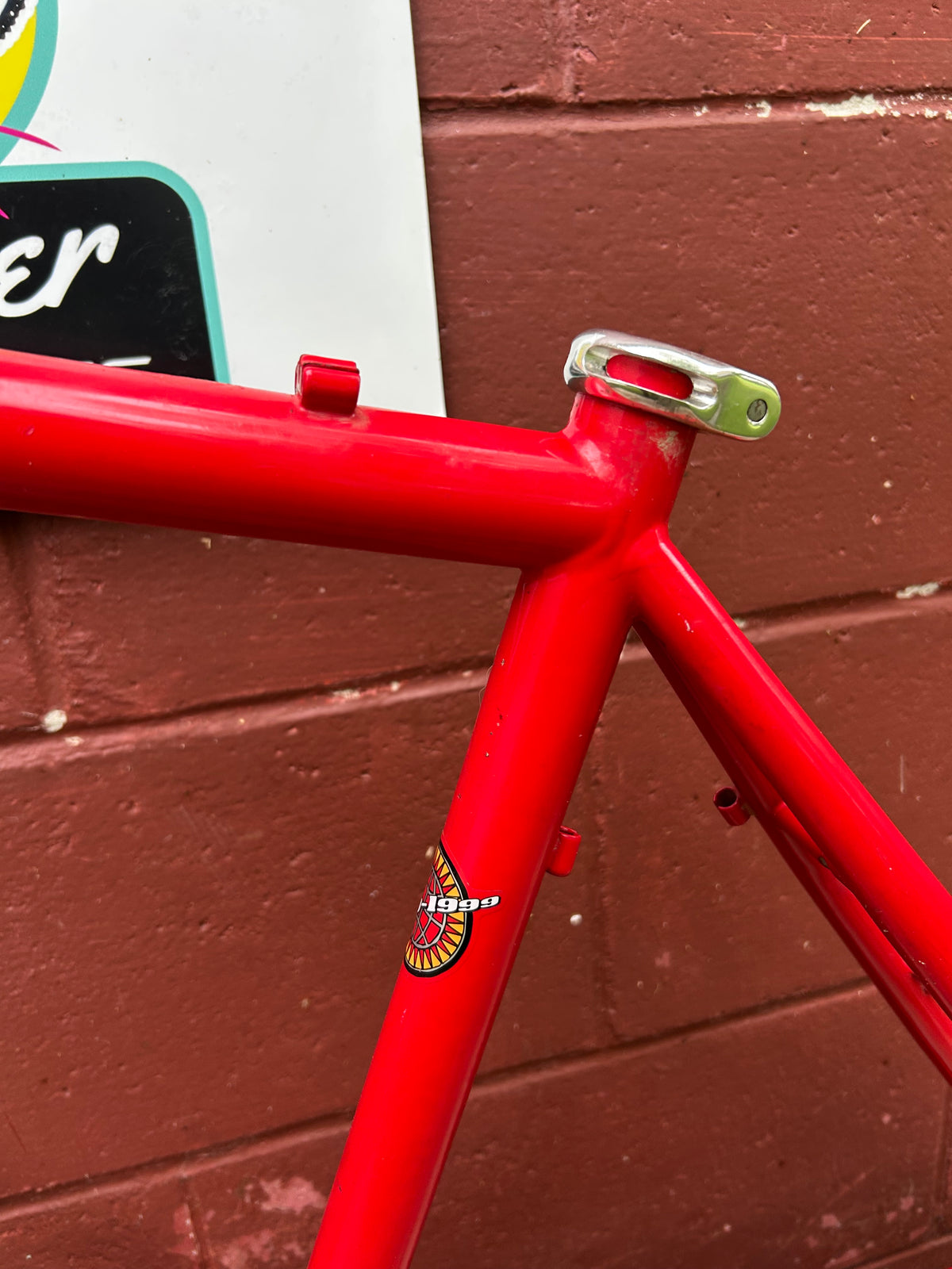 1999 19" Jamis Dragon 853 Steel Frame
