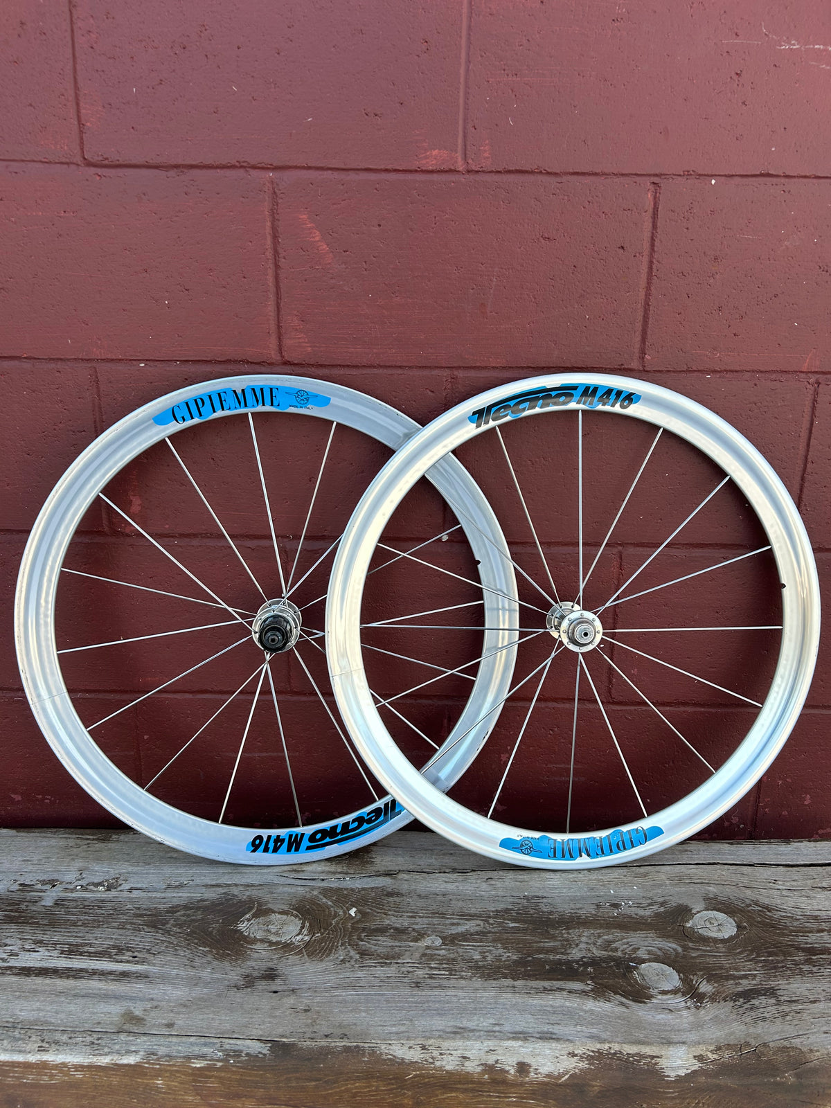 Roue Avant Vélo De Route Gipiemme Tecno 416 En Aluminium - Jante 700C, Frein Sur Jante, Occasion Bon état