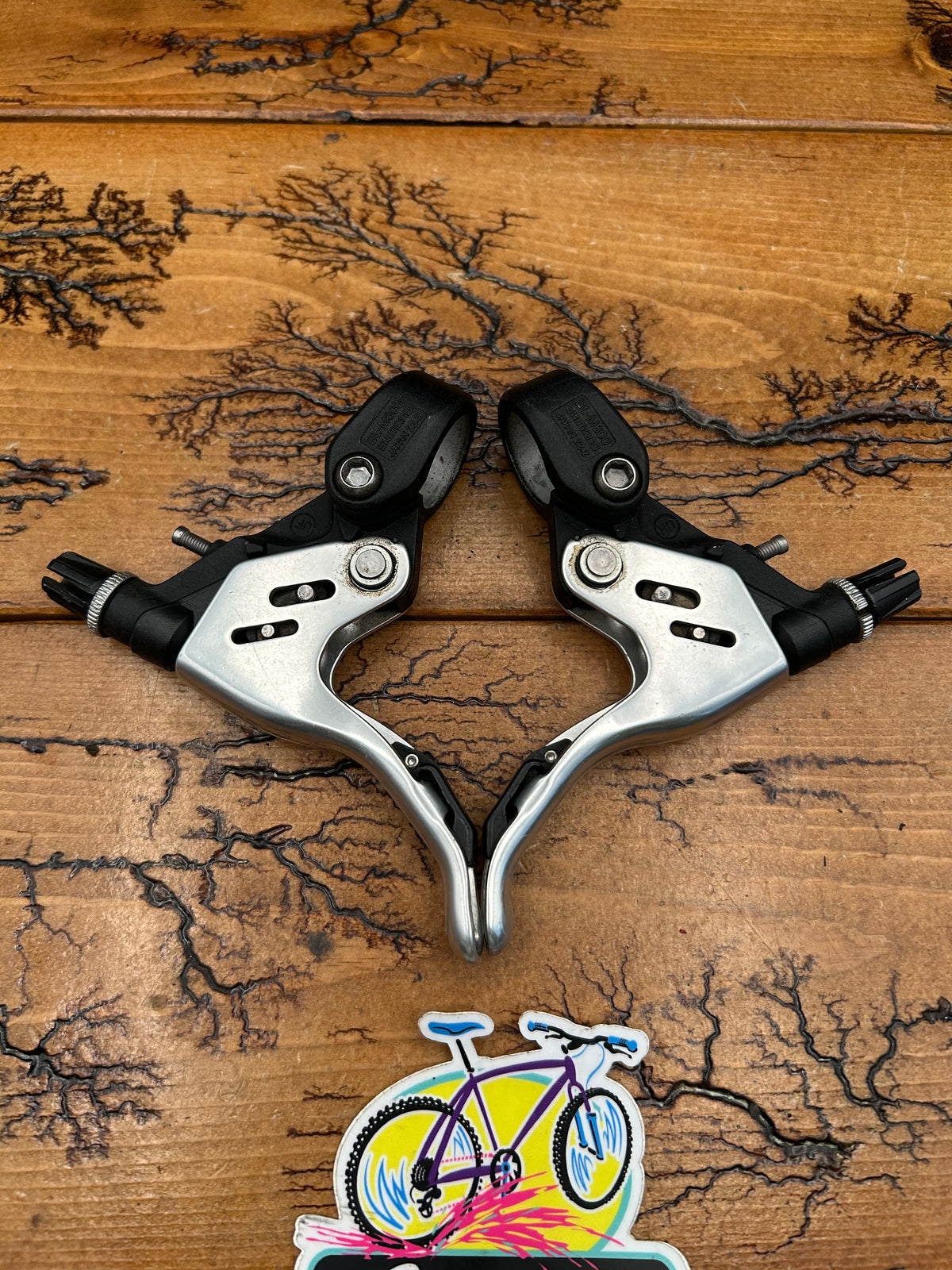 Shimano BL-M600 Servo Wave Brake Levers